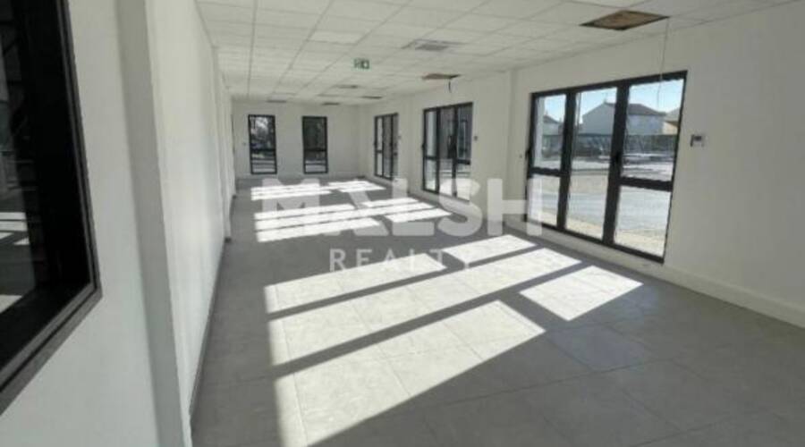 MALSH Realty & Property - Local d'activités - Lyon Nord Est (Rhône Amont) - Décines-Charpieu - 5