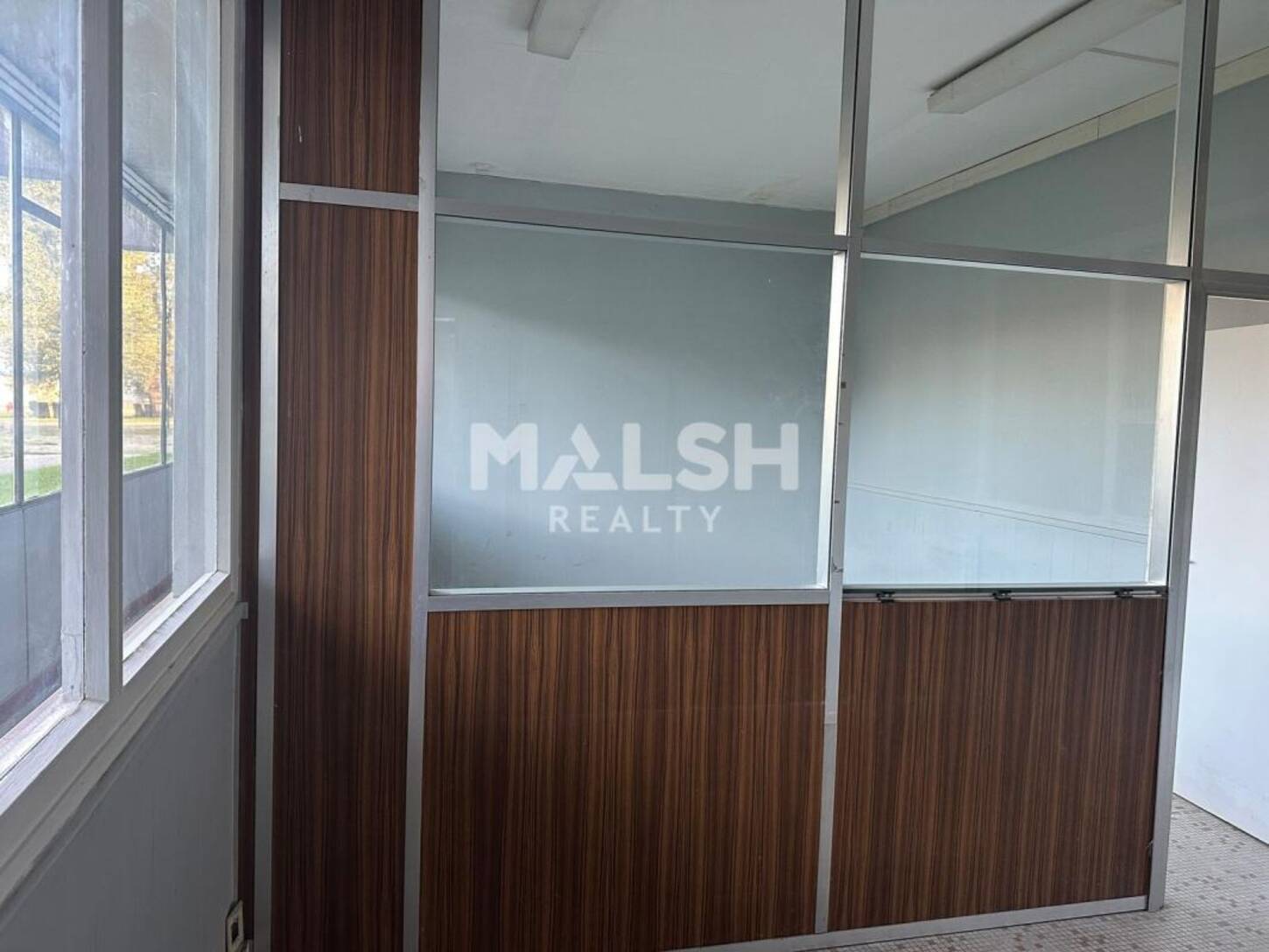 MALSH Realty & Property - Local d'activités - Extérieurs NORD (Villefranche / Belleville) - Chasse-sur-Rhône - 2