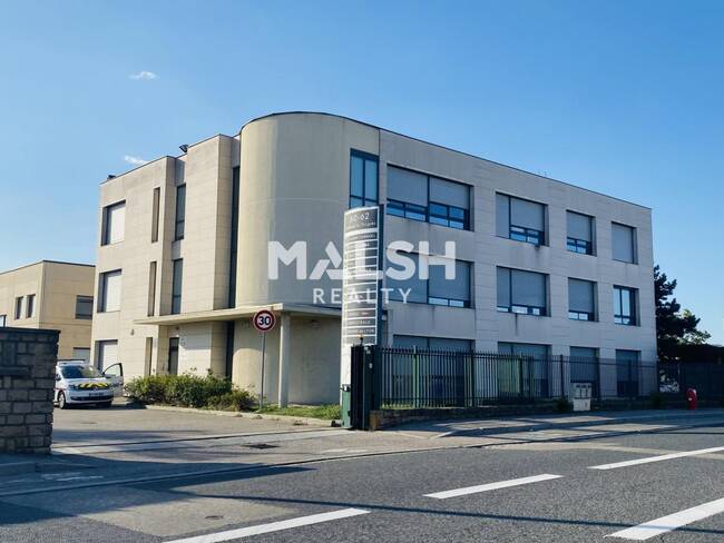 MALSH Realty & Property - Bureau - Lyon EST (St Priest /Mi Plaine/ A43 / Eurexpo) - Chassieu - 1