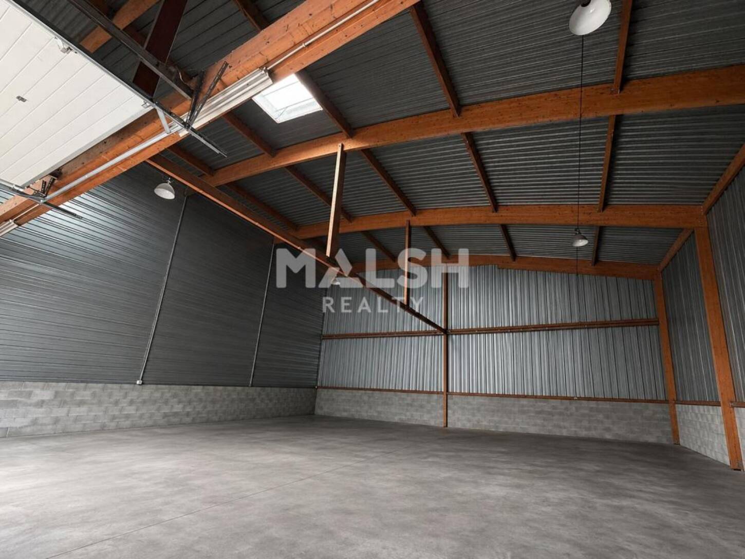 MALSH Realty & Property - Local d'activités - Vienne - Vienne - 2