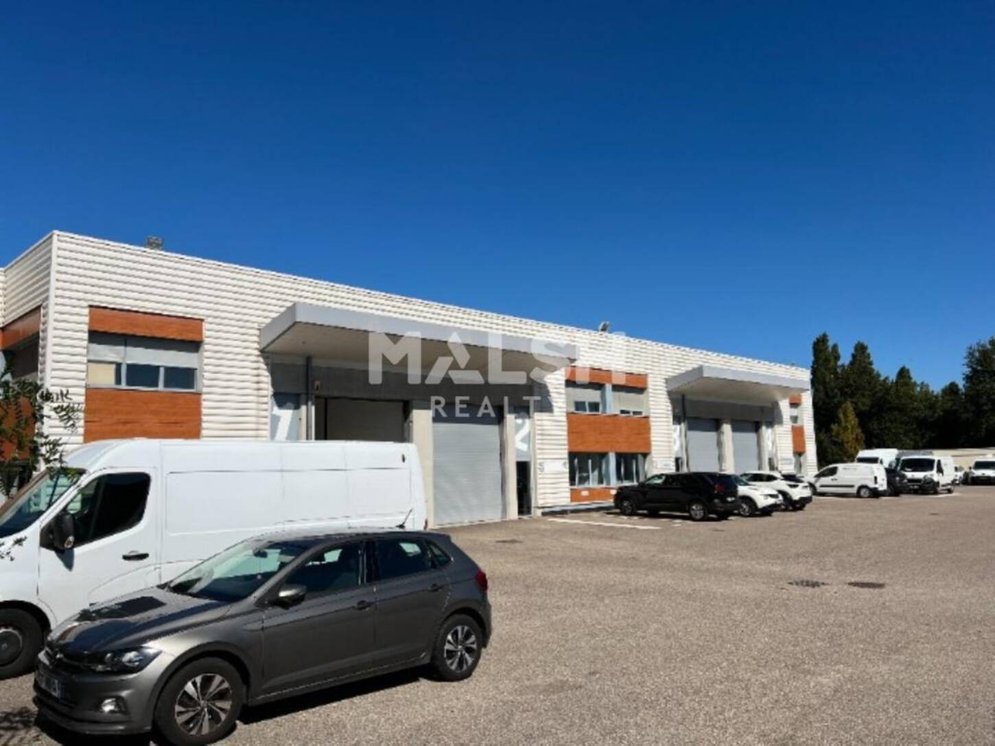 MALSH Realty & Property - Local d'activités - Lyon EST (St Priest /Mi Plaine/ A43 / Eurexpo) - Saint-Priest - 2