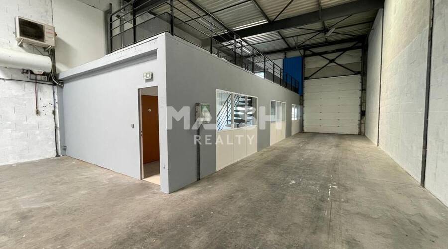 MALSH Realty & Property - Local d'activités - Lyon EST (St Priest /Mi Plaine/ A43 / Eurexpo) - Saint-Priest - 3