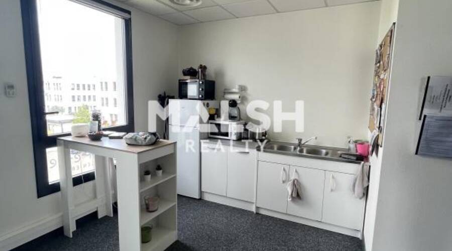 MALSH Realty & Property - Bureau - Lyon EST (St Priest /Mi Plaine/ A43 / Eurexpo) - Saint-Priest - 15