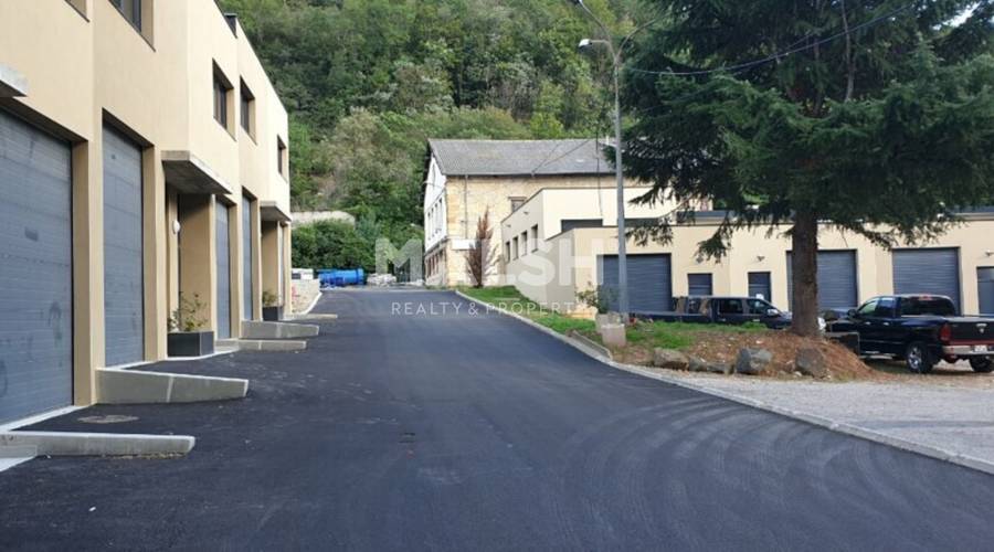 MALSH Realty & Property - Activité - Plateau Nord / Val de Saône - Fleurieu-sur-Saône - 1