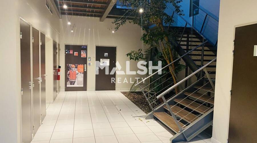 MALSH Realty & Property - Bureau - Extérieurs SUD (Vallée du Rhône) - Chaponnay - 2