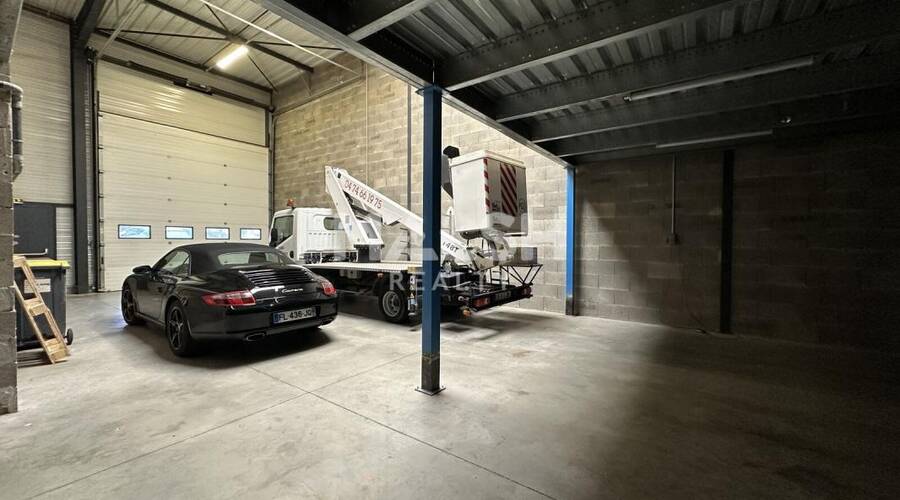 MALSH Realty & Property - Local d'activités - Extérieurs NORD (Villefranche / Belleville) - Gleizé - 3