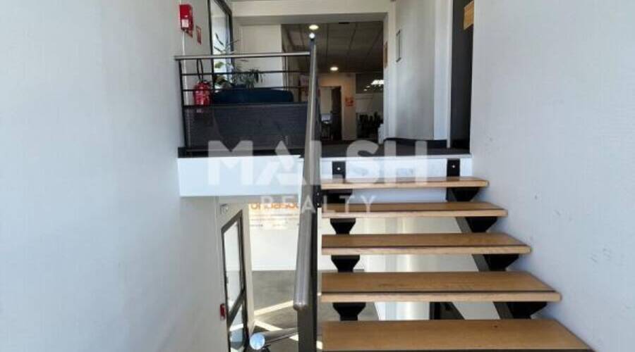 MALSH Realty & Property - Local d'activités - Carré de Soie / Grand Clément / Bel Air - Vaulx-en-Velin - 10