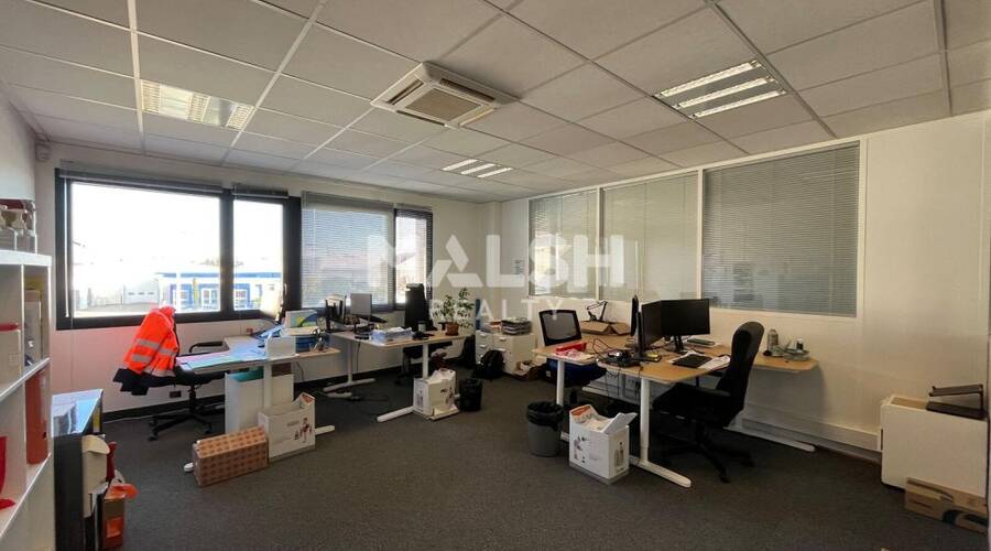 MALSH Realty & Property - Local d'activités - Carré de Soie / Grand Clément / Bel Air - Vaulx-en-Velin - 13