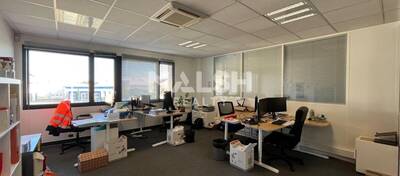 MALSH Realty & Property - Local d'activités - Carré de Soie / Grand Clément / Bel Air - Vaulx-en-Velin - 13