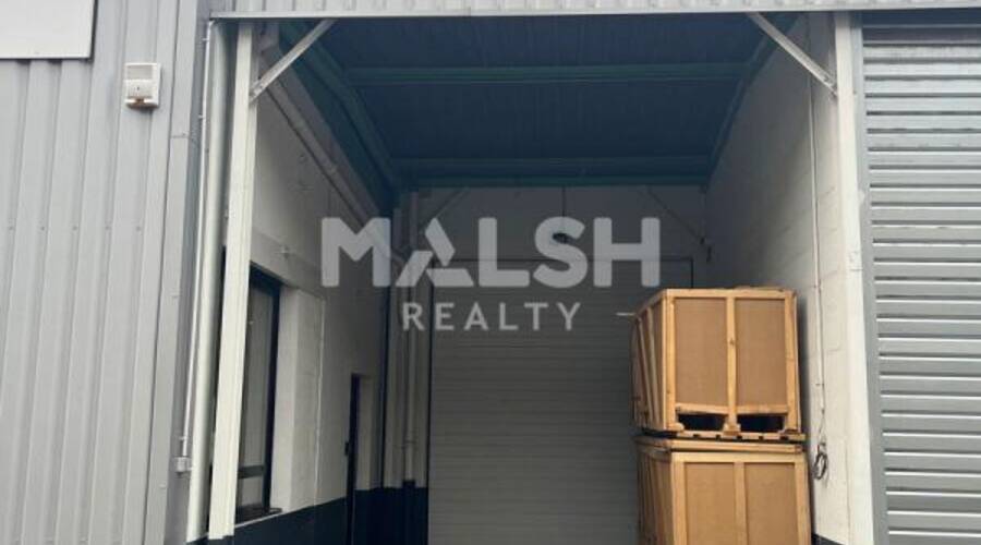 MALSH Realty & Property - Local d'activités - Carré de Soie / Grand Clément / Bel Air - Vaulx-en-Velin - 33
