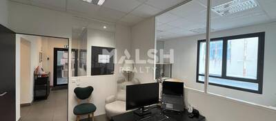 MALSH Realty & Property - Local d'activités - Carré de Soie / Grand Clément / Bel Air - Vaulx-en-Velin - 35