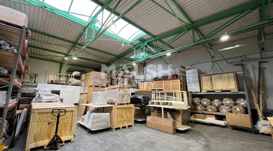 MALSH Realty & Property - Local d'activités - Carré de Soie / Grand Clément / Bel Air - Vaulx-en-Velin - 39