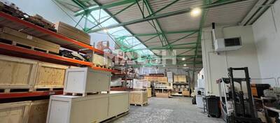 MALSH Realty & Property - Local d'activités - Carré de Soie / Grand Clément / Bel Air - Vaulx-en-Velin - 42