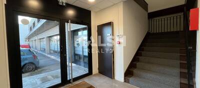 MALSH Realty & Property - Local d'activités - Carré de Soie / Grand Clément / Bel Air - Vaulx-en-Velin - 32