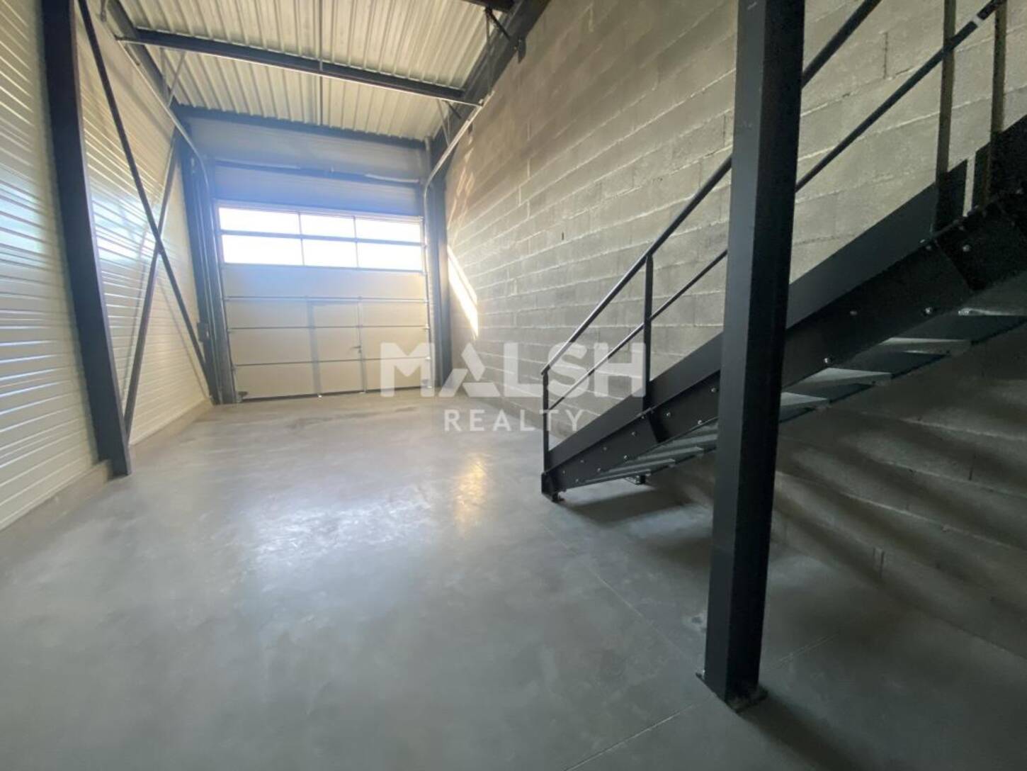 MALSH Realty & Property - Local d'activités - Vienne - Vienne - 2