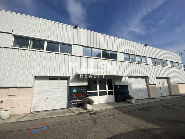 MALSH Realty & Property - Bureau - Carré de Soie / Grand Clément / Bel Air - Vaulx-en-Velin - 1