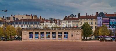 MALSH Realty & Property - Local commercial - Lyon - Presqu'île - Lyon 2 - 2