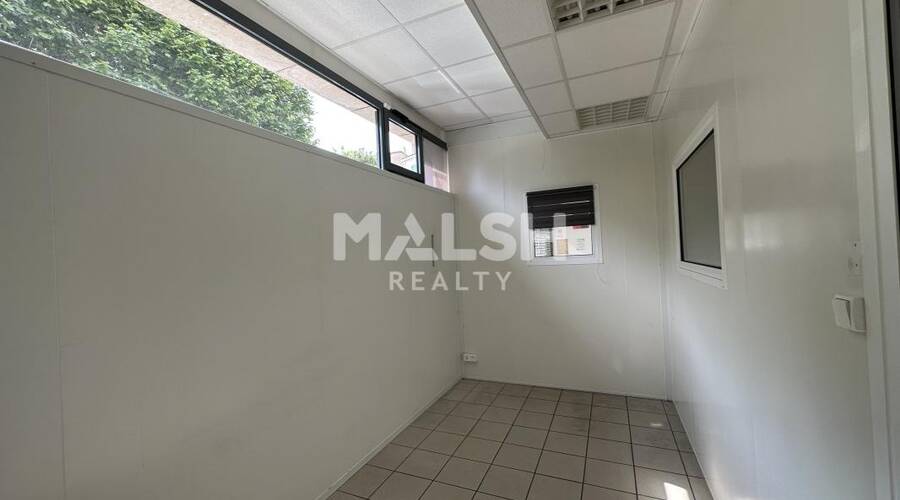 MALSH Realty & Property - Local commercial - Extérieurs NORD (Villefranche / Belleville) - Villefranche-sur-Saône - 6
