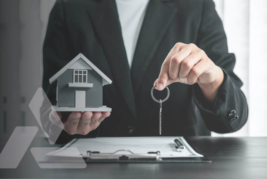 MALSH Realty & Property - article-baux-en-immobilier-entreprise-cle-signature-local-commercial-professionnel-commerce-activite-bureaux-logistique-expertise-texte-contrat