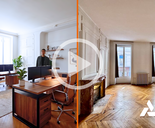 MALSH Realty & Property - visite-bureaux-amenagement-lyon-1-presqu-ile-mise-en-situations-bureau-place-des-terraux-batiment-historique-chachet-de-l-ancien-hausmannien